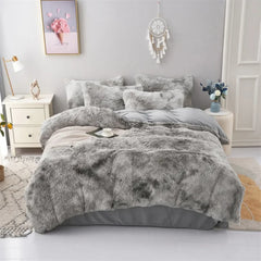 Super Soft and Luxurious Skin-friendly Three-Piece Bedding Set for Single and Double Beds, Includes Warm and Cozy Duvet Cover an