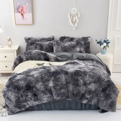 Super Soft and Luxurious Skin-friendly Three-Piece Bedding Set for Single and Double Beds, Includes Warm and Cozy Duvet Cover an