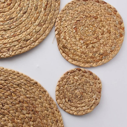 Handwoven Table Mat Water Hyacinth Braided Placemat Round Cup Mat Heat Resistant Hot Mug Holder Insulation Anti-Skid Pad