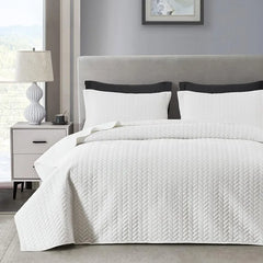 Lightweight Bedspread Ultrasonic  Pattern Light Coverlet for All Season Comforter Bedding Decor - 3 Piece Bed Cover Sets