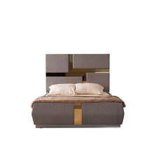 4-5 PCS Bedroom Set Bedroom Furniture Include Luxury King Bed Frame 1 and 2 Nightstand 1 Dresser with Mirror Glamorous Furniture