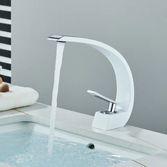 Brass Bathroom Faucet Basin Sink Faucet Single Handle Cold and Hot Mixer Taps Beautiful Curve Design Deck installation